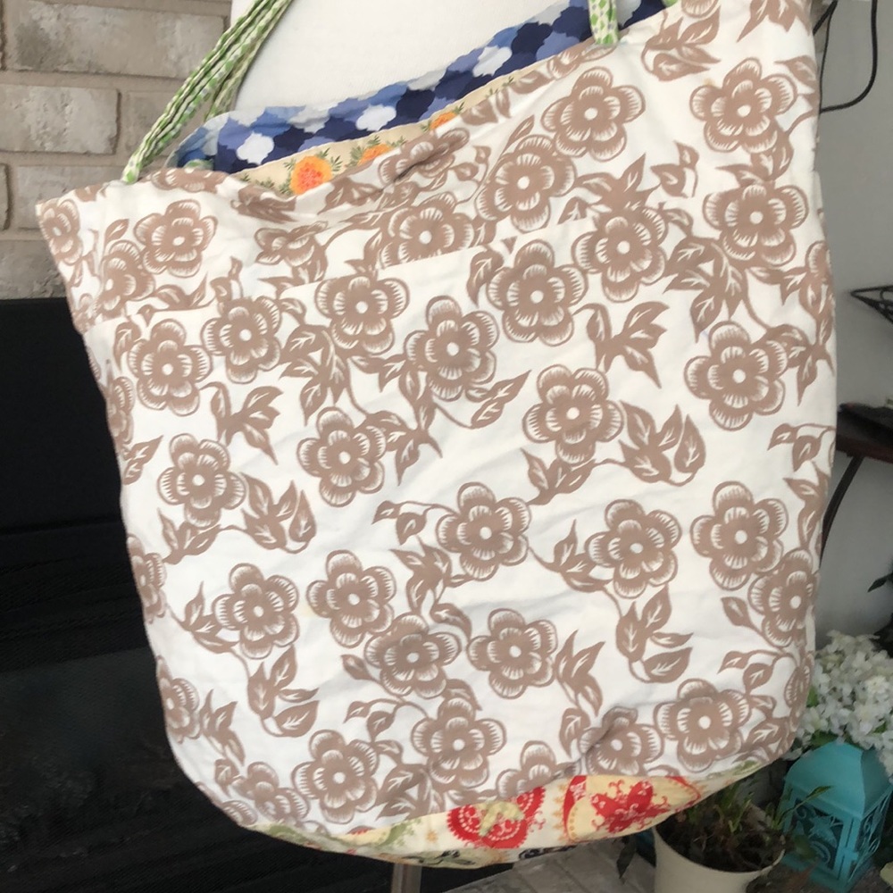 Matilda Jane Platinum Muti-Color/Pattern Large Hobo Fabric Bag - Picture 12 of 12